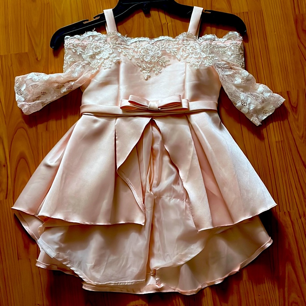 Worn once Audrey Queen of Mean top costume Disney Descendants Sz 6-8 or 130